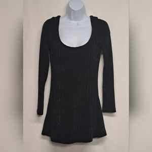 Kendall & Kylie XS Long Sleeve Ribbed Knit Sweater Tunic Length Soft Feel